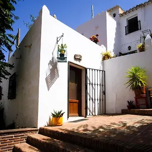  Apartamento The Studio, A Colourful, Small And Unique One Bedroom Studio In